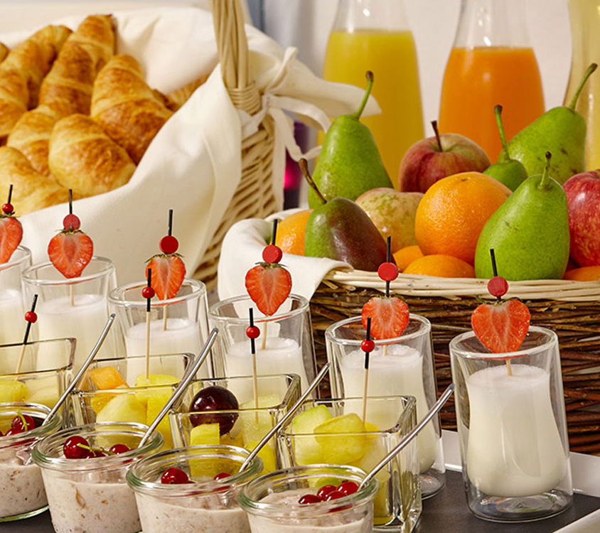 Frühstücksbuffet Hostellerie am Schwarzsee Frühstücksbuffet Hostellerie am Schwarzsee